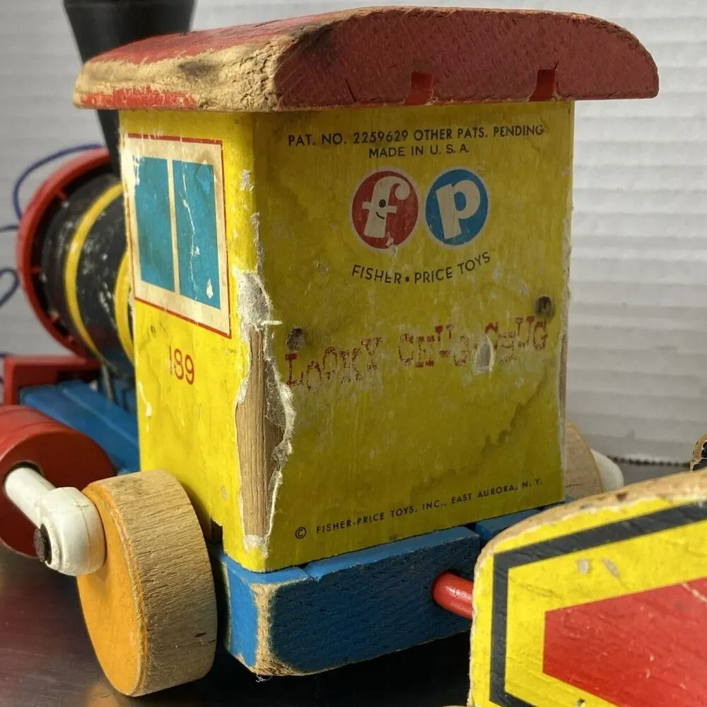 Vintage 1958 Fisher Price Looky Chug Train 189 Wood Pull Toy Wooden Nursery
